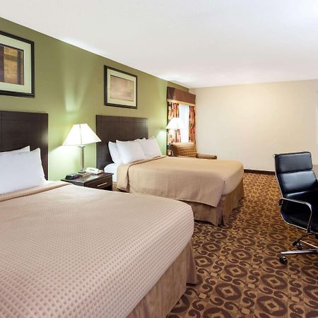 Hotel Super 8 By Wyndham Decatur/Dntn/Atlanta Area Exterior foto