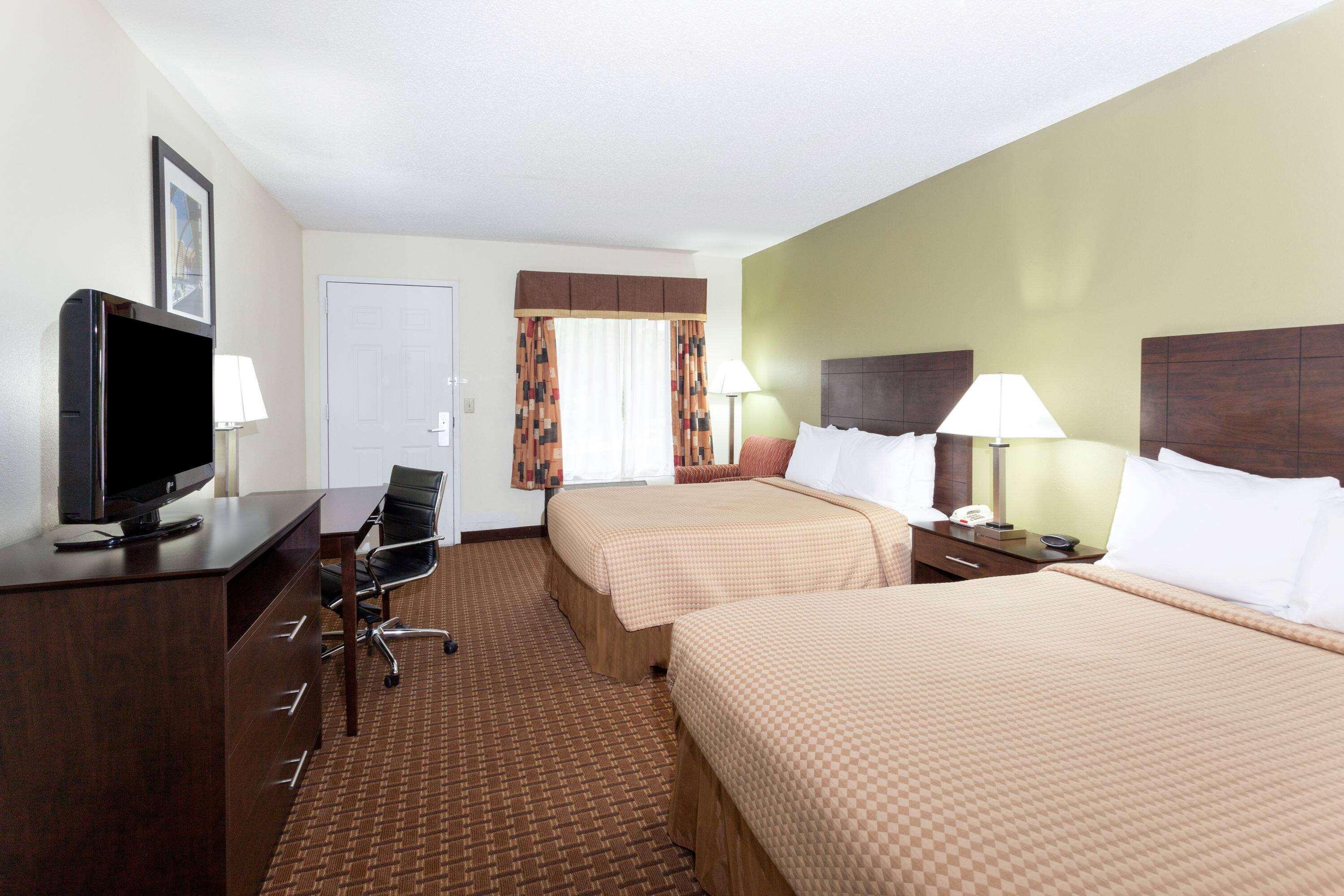 Hotel Super 8 By Wyndham Decatur/Dntn/Atlanta Area Exterior foto